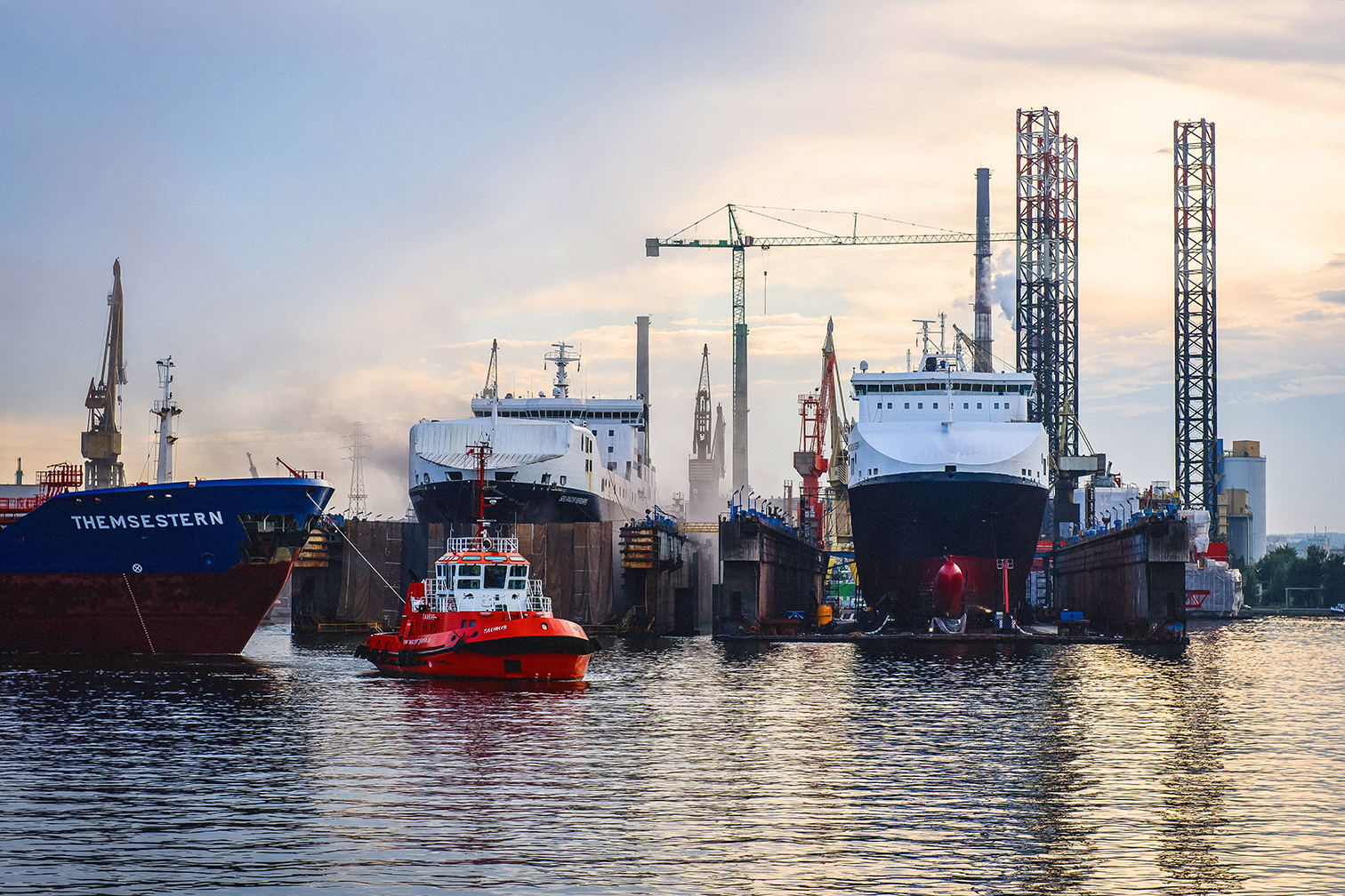 Shipbuilding & Repair header
