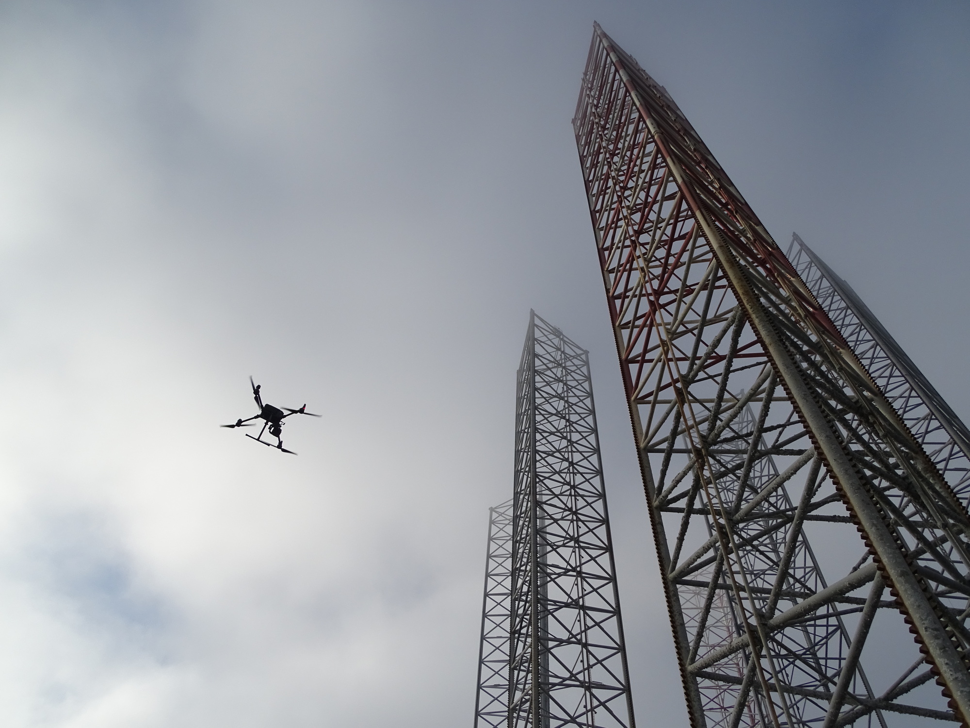 Drone inspection by mme